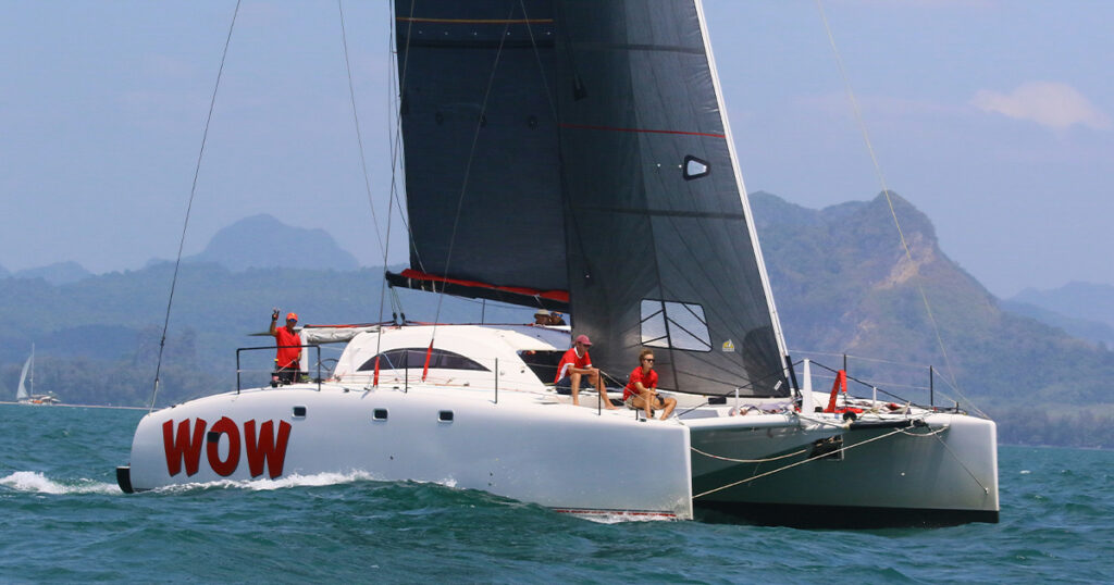 Stealth 14GT WOW racing at the Bay Regatta Thailand